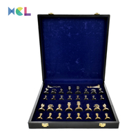 XCL vente en gros d'échecs en métal de haute qualité or noir 29*29cm en alliage de zinc jeux d'échecs ensemble marbre motif échiquier