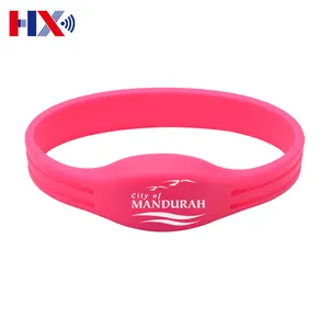 Đáng tin cậy và giá rẻ Slim NFC Vòng đeo tay RFID Silicone dây đeo cổ tay có thể điều chỉnh không thấm nước RFID thông minh Silicone dây đeo cổ tay