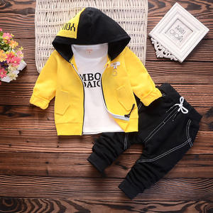 Vêtements pour enfants de haute qualité en gros, nouveau style, ensembles de vêtements, t-shirt à manches longues à capuche et pantalon de jogging - Product Image 2