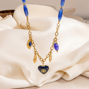 Collier en acier inoxydable avec pendentif cœur, chaîne de clavicule inaltérable pour femme, cadeau - Product Image 2