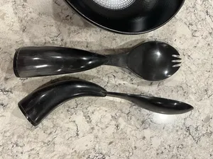 Elegante Juego de Tazón y Cuchara de Cuerno de Búfalo Natural Tallado con Acabado Liso, Diseño Clásico Ecológico para Decoración de Cocina Rústica - Product Image 4