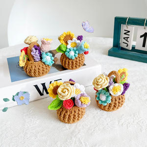 Espejo retrovisor de punto hecho a mano, decoración de flores en maceta, plantas de rosas, espejo de coche de ganchillo, adorno colgante, accesorios para coche - Product Image 6