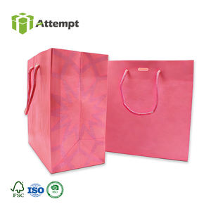 Üst Düzey Perakende ve Marka Ürünleri için Özel Parlak Pembe Kağıt Çantalar, İpli Saplı - Product Image 1