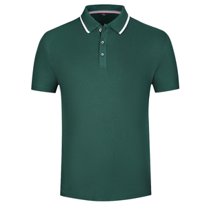 <span class=keywords><strong>Polo</strong></span> Sportiva Economica in Poliestere Verde, Design Classico con Colletto a Contrasto, per Uso in Palestre e Spogliatoi - Product Image 1