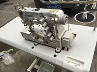 Machine à coudre industrielle surjeteuse à quatre fils de haute qualité, d'occasion, 80% neuve, haute vitesse, 220V, 550W