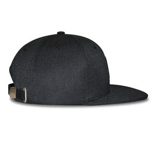 Casquette de baseball snapback 6 panneaux pour homme, haute qualité, noire unie, en acrylique, avec logo personnalisé, style hip-hop populaire - Product Image 4