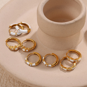 ต่างหูฮักกี้สแตนเลสชุบทอง 18K ประดับเพชรรูปดาวสำหรับผู้หญิงเครื่องประดับแฟชั่นฤดูร้อน - Product Image 2