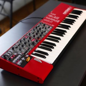NORD lead4 <span class=keywords><strong>49</strong></span> key kỹ thuật số Analog tổng hợp sắp xếp bàn phím đàn piano - Product Image 1