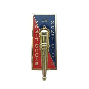 شارة معدنية إنتاج مخصص نمط رياضي علامات نمط الأعمال متعددة الألوان عملية الطلاء الكهربائي يأتي مع دبوس حصري - Product Image 1