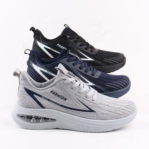 Nuove <span class=keywords><strong>Scarpe</strong></span> Sportive Personalizzate alla Moda Traspiranti con Suola Ammortizzata ad Aria <span class=keywords><strong>per</strong></span> Uomo <span class=keywords><strong>da</strong></span> Ginnastica Corsa Camminata <span class=keywords><strong>Tennis</strong></span> Sneakers <span class=keywords><strong>da</strong></span> Uomo - Product Image 1