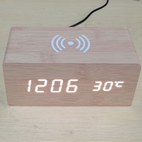 Kreativer Holz-Mobiltelefon-Ladegerät Multifunktionaler Bettkopf-Uhr mit LED-Anzeige Temperaturanzeige Heim-Wecker