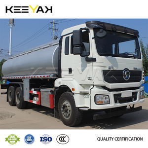 <span class=keywords><strong>Camion</strong></span>-citerne à carburant SHACMAN de 17 m3, moteur diesel 335 ch, 6x4, capacité de chargement de 25 000 kg pour le ravitaillement des flottes - Product Image 4