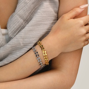 Joyería de Acero Inoxidable, Chapada en Oro de 18K, Juego de Cadenas Minimalistas de Eslabones Mixtos, Pulsera de Cadena Geométrica Tipo Clip para Mujer - Product Image 2