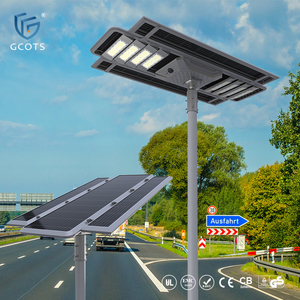 Lampadaire solaire 120W de qualité professionnelle, étanche IP66, batterie longue durée, pour parc et parking SL-XC120 - Product Image 1