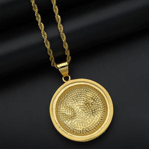 Collier Pendentif Crâne Souriante Gothique en Acier Inoxydable Plaqué Or 18 carats avec Zircons et Cristaux, Style Hip Hop Bling Bling pour Hommes - Product Image 6