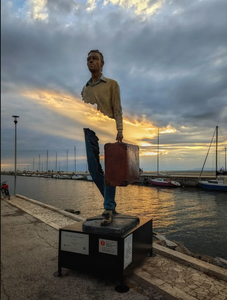 Figura de Bronce del Viajero, Tamaño Real, Estatua Abstracta de <span class=keywords><strong>Bruno</strong></span>, en Oferta - Product Image 6