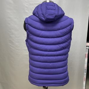 Veste d'hiver <span class=keywords><strong>sans</strong></span> manches pour hommes Manteaux chauds à col épais Gilet en coton rembourré Gilet matelassé pour hommes avec logo personnalisé Gilet matelassé pour hommes - Product Image 6