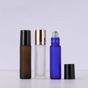 Hot Sale Cosmetic Stock <b>Roller</b> 10ml <b>Perfume</b> Bottles with Gold Cap Clear Amber Glass Silk Screen Printed for Face Skin Care Serum - Product Image 2