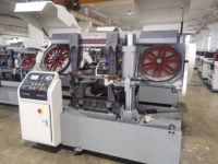 Machine à scier à ruban métallique à double colonne entièrement automatique avec commande PLC