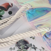 Sac de plage à bandoulière en PVC irisé avec logo personnalisé, fourre-tout avec poignée torsadée, lettre laser holographique irisée imperméable à l'eau