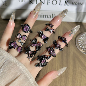 Bague en zircon rose avec bande noire pour femmes, anneaux à épines pour femmes, bijoux punk, anneau ouvert à cœur à épines, papillon - Product Image 4