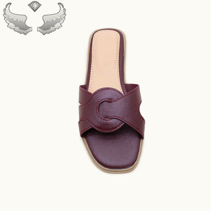 Sandales et pantoufles plates décontractées pour femmes, nouvelle collection été, légères et confortables pour l'extérieur - Product Image 6