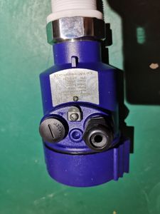 Sensor de Nivel por Radar de Haz Estrecho YUNYI para Tuberías Guiadas, Tanques Pequeños y Recipientes con Agitadores - Product Image 3