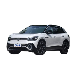 Pour ID.6 Crozz modèle 2024, <span class=keywords><strong>véhicule</strong></span> électrique PURE+ révisé, SUV intermédiaire blanc, 5 portes, 7 places, autonomie NEDC maximale de 601 à 700 km - Product Image 1