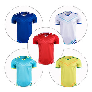 Jersey Sepak Bola Pria Cepat Kering Kustom Grosir, Jersey Kustom, Kaos Sepak Bola dan Set Seragam, Set Jersey Sublimasi - Product Image 3