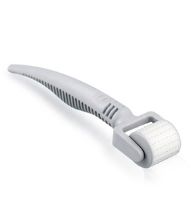 Meilleure croissance des poils du visage Barbe Club Titanium <span class=keywords><strong>1</strong></span>.0mm Rouleau Microneedle Cicatrices d'acné Peau <span class=keywords><strong>Derma</strong></span> Rouleau Taille pour la repousse des cheveux à la maison - Product Image 2