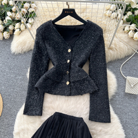 Ensemble deux pièces chic en tweed pour femmes, chemisier à col en V avec fil pailleté, jupe plissée taille haute