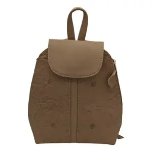 Sac à dos Fana Valentina Avellana en cuir de vachette ciselé 5L, style bohème, pour usage quotidien - Product Image 1