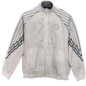 Maßgefertigte Hochwertige Paris Wasserdichte Windjacke Herren Sportbekleidung Fußball-Trikot-Sets 100% Polyester Leicht & Umweltfreundlich - Product Image 4