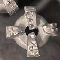 Foret diamanté 155 mm à 4 lames, double rangée de coupeurs, corps en acier, pour puits de pétrole, d'eau et de gaz, foret PDC, équipement de forage HDD et minier