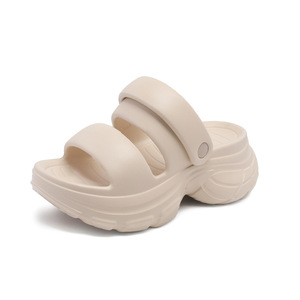 Super doux léger plate-forme talon nouvelles pantoufles femmes été vêtements d'extérieur soulever le fond <span class=keywords><strong>caca</strong></span> sentiment élégant sandales de plage - Product Image 1