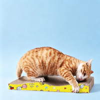 Griffoir vertical en forme de L pour chat avec jouet à bille, griffoir pour chat en carton ondulé pour une stimulation complète du corps