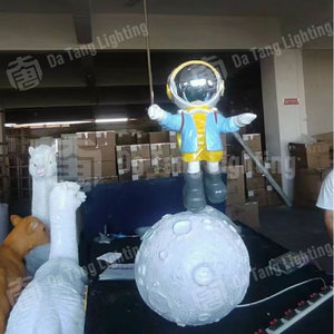 <b>Astronaut</b> Sculpture Decorative <b>Light</b> Ip65 Outdoor Urban Landscape Motif Lamp For New Year's Day & Ramadan Festival Celebration - Product Image 2