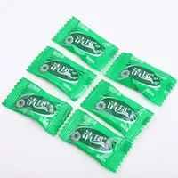 Bonbons à mâcher Qingfeng Mint Drop, emballage en sac de banque, 1 kg, texture semi-molle enrobée de sucre, forme d'anneau, collation décontractée