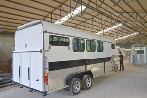 OEM <span class=keywords><strong>2</strong></span>马角负载拖车鹅颈拖车 (豪华) - Product Image 6