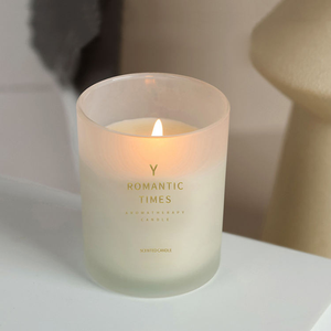 Bougies parfumées en cire de soja dans des pots en verre de luxe, étiquette privée, avec couvercle en bois, bougie aromathérapeutique longue durée - Product Image 4