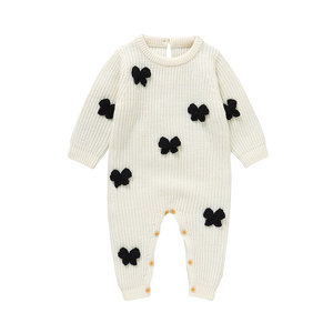 Mimixiong Fabricant de vêtements pour bébés, vêtements pour tout-petits faits à la main, combinaison papillon, barboteuse en tricot pour nouveau-né, grenouillère - Product Image 4