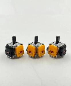 ホールエフェクトジョイスティックモジュールコントローラー用PS4 Dualshock <span class=keywords><strong>4</strong></span> 030 040 050アナログセンサー用PS5 XboxOne - Product Image 1