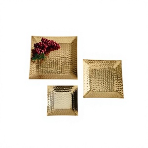 Ensemble de 3 plateaux de service carrés de tailles différentes, couleur or, pour thé et café, à prix abordable - Product Image 1