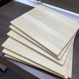 <span class=keywords><strong>Legno</strong></span> di pino di alta qualità tavole in <span class=keywords><strong>legno</strong></span> massello <span class=keywords><strong>legno</strong></span> di pino <span class=keywords><strong>pannelli</strong></span> in <span class=keywords><strong>legno</strong></span> di pino per la lavorazione del <span class=keywords><strong>legno</strong></span> - Product Image 6