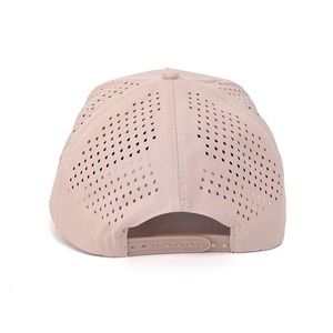 Gorras de Golf de 5 Paneles con Visera Ligeramente Curvada para Hombre y Mujer, Gorras Deportivas Impermeables, Gorras de Béisbol Bordadas con Logotipo de Silicona Personalizado - Product Image 2