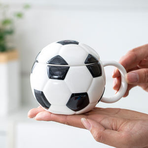 Reliëf Steengoed Keramische Voetbal Mok, Voetbal Ontwerp Keramische Koffiemokken - Product Image 4