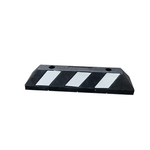 ยางล้อรถยนต์56ซม. - Product Image 1