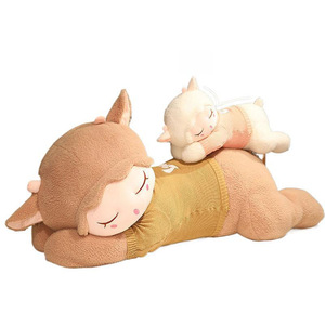 Lindo peluche de oveja, suave cojín de peluche para niños y decoración del hogar - Product Image 5