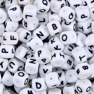 Perles de qualité alimentaire pour la dentition, perles polygonales pour sucettes, bracelet DIY, perles en vrac, lettres anglaises, perles en acrylique, plastique, lucite - Product Image 5