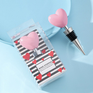 Heart-shaped Wine <b>Bottle</b> Stopper Red Plastic Sealing Wedding Favor Gift - Product Image 2